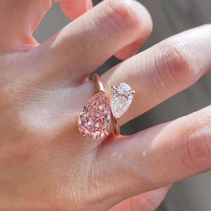 PINK WHITE Two-Ston IGI Certified 5 Carat Pear Cut Lab Grown Diamond Ring 14K 18K Solid Gold Engagement Wedding Ring for Women pink-white-two-ston-igi-certified-5-carat-pear-cut-lab-grown-diamond-ring-14k-18k-solid-gold-engagement-wedding-ring-for-women