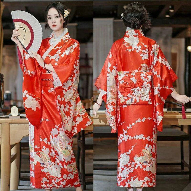Elegant Vintage Floral Yukata Kimono Dress with Obi - Ideal for Special Events and Cosplay