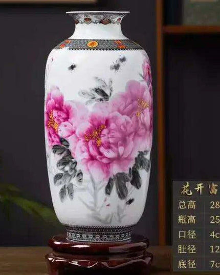 Antique Chinese Ceramic Vase with Intricate Animal Motif - Timeless Charm