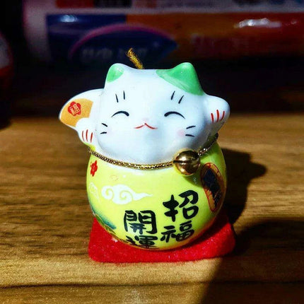 Charming Japanese Ceramic Lucky Cat Daruma Figurine for Home Decor and Gifting