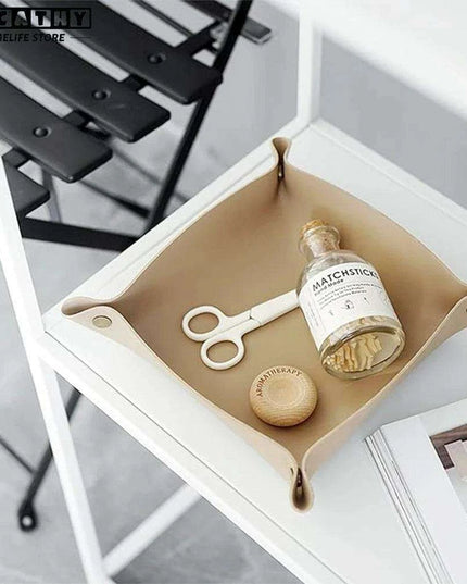 Chic Faux Leather Folding Valet Tray - Elegant Organizer for Home and Office