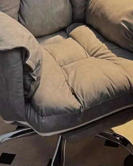 Sleek Nordic Leather Ergonomic Recliner - The Perfect Blend of Comfort for Gaming and Leisure