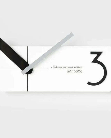 Charming Bamboo Wall Clock with Silent Mechanism for Mediterranean-Inspired Home Décor