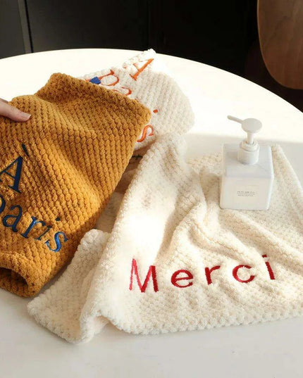 Elegant Embroidered Cotton Hand Towel Set for Quick-Drying - Ideal for Kitchen and Bathrooms