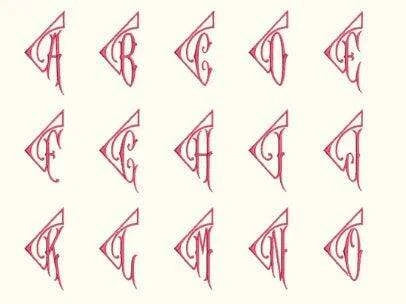 Customizable Monogrammed Linen Napkin Set - Sophisticated Elegance for Home and Gifting