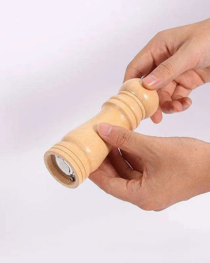 Adjustable Wooden Salt and Pepper Mill Set with Ceramic Rotor for Gourmet Seasoning