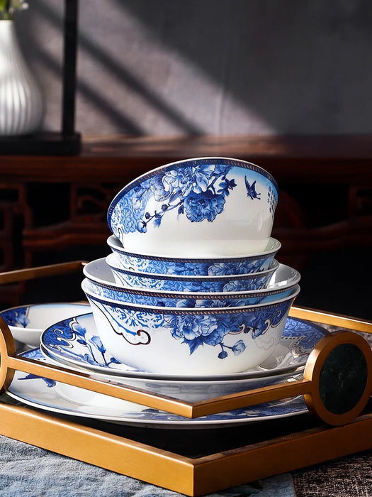 Elegant Blue and White Porcelain Tableware Set for Stylish Home Dining