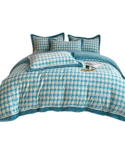 Cozy Winter Plush Coral Velvet 4-Piece Bedding Ensemble – Ultra Soft Flannel Duvet Cover, Quilt, and Sheet Set