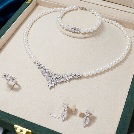 017068 Women Pearl Necklace Sets Cubic Zirconia Jewelry Set Dubai Dinn