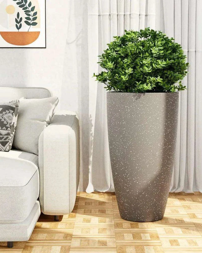 Elegant 21-Inch Planter Duo for Sophisticated Garden and Porch Aesthetics