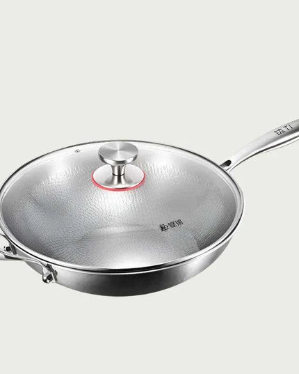 Titanium Excellence: Non-Stick Hammer-Printed Flat Bottom Wok for Gourmet Home Cooking