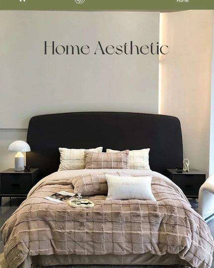 Luxurious Milk Velvet Duvet Cover Set with Elegant Square Lattice Design - Ultra-Soft 4-Piece Bedding Ensemble