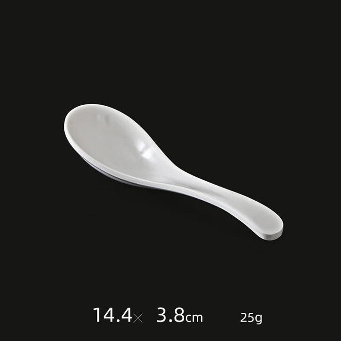 Stylish Melamine Soup Spoon for Ramen, Wontons, and Dumplings - High-Quality Kitchen Essential