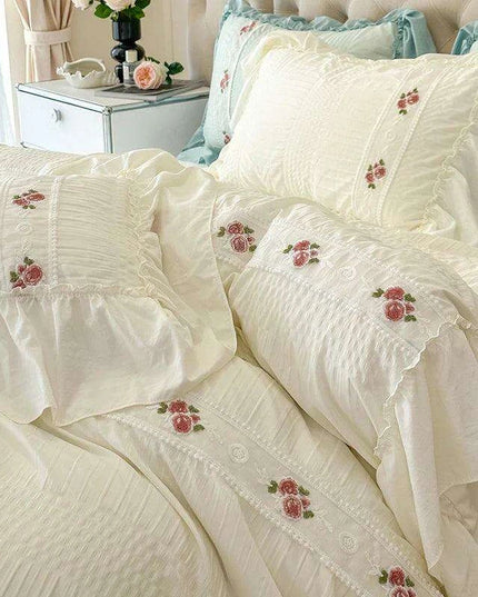 Elegant Seersucker Lace Ruffle Bedding Set