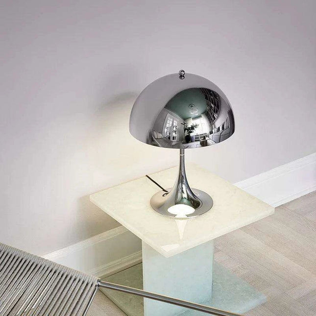 Vintage-Inspired Mushroom Desk Lamp: Timeless Elegance Meets Contemporary Design