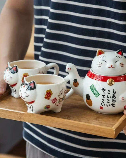 Delightful Maneki Neko Ceramic Tea Set for Enchanting Gatherings