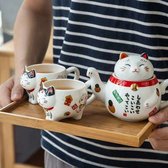 Delightful Maneki Neko Ceramic Tea Set for Enchanting Gatherings
