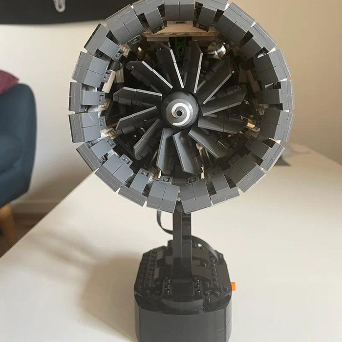 Customizable Electric Aircraft Engine Model Kit for Mechanical Innovators - Perfect for Exhibits and Gift Displays