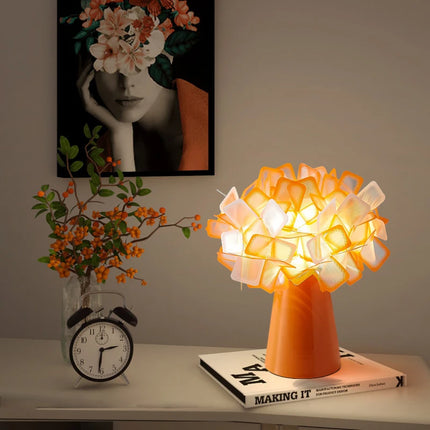 Cozy Beam Nordic Flower Art LED Table Lamp - Multiple Colors & Elegant