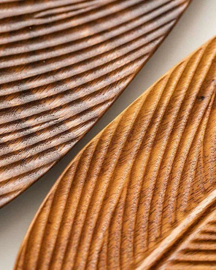 Nature-Inspired Wooden Leaf Tray - Elegant Serving and Decor Centerpiece