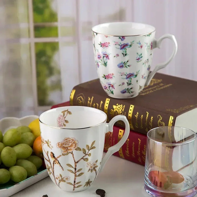 Fine Bone China Floral Mug with Gold Rim — 420ml Pastoral Design