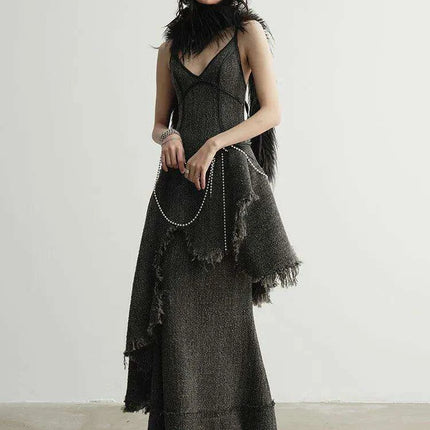 Chic Vintage Sleeveless V-Neck Dress with Unique Tassels and Burr Hem - Women's Wool Blend Autumn/Winter Fashion