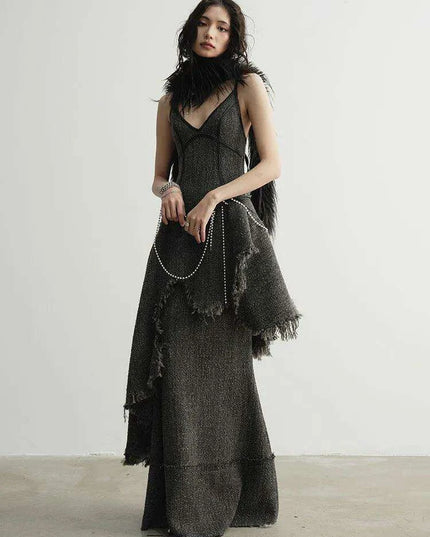 Chic Vintage Sleeveless V-Neck Dress with Unique Tassels and Burr Hem - Women's Wool Blend Autumn/Winter Fashion