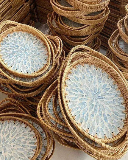 Vibrant Artisan Seashell Rattan Bowl - Handcrafted Storage Solution with Natural Elegance