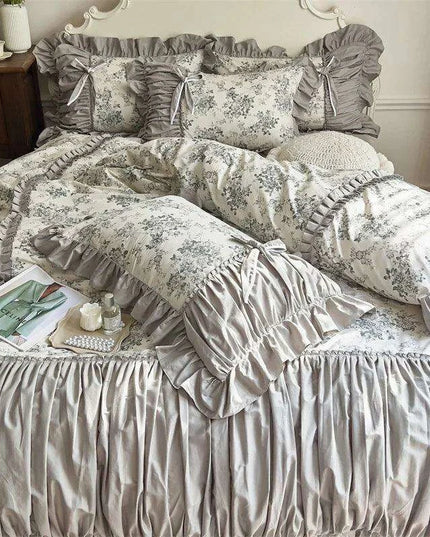 Elegant Vintage Floral Lace Ruffle Cotton Bedding Set with Duvet Cover, Bed Sheet, and Pillowcases