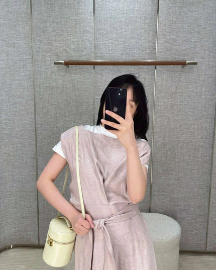 Chic Sleeveless Linen Summer Dress with Elegant Long Skirt and Waist Detail