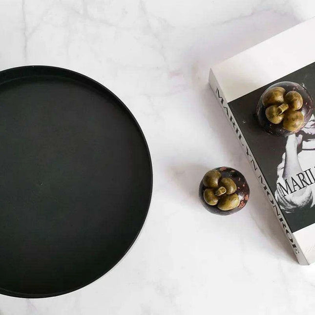 Chic Black and White Round Storage Tray - Versatile Organizer for Fruits, Perfumes, and Cosmetics