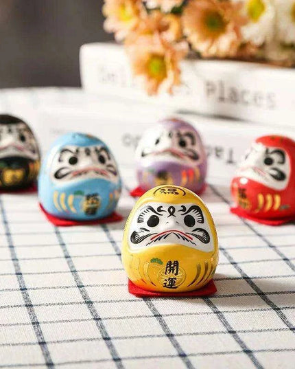 Charming Japanese Ceramic Lucky Cat Daruma Figurine for Home Decor and Gifting