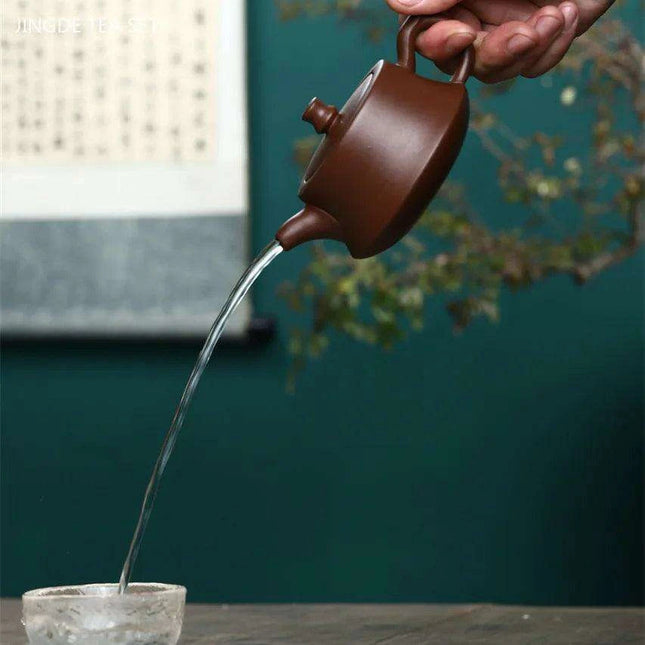 Handcrafted 180ml Yixing Purple Clay Teapot for Exquisite Dahongpao and Oolong Experiences