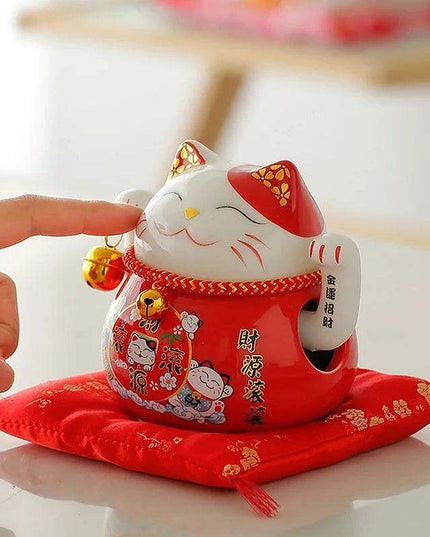 Adorable 4.5 Inch Battery-Operated Ceramic Lucky Cat - A Charming Good Luck Figurine for Home and Gifting