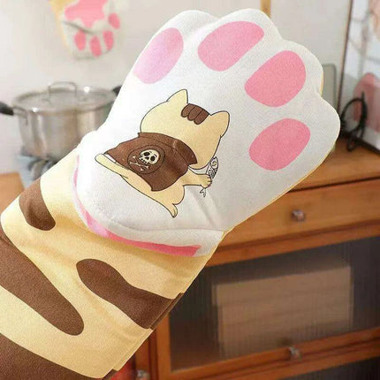Adorable Cat Paw Design Cooking Glove for Baking Enthusiasts