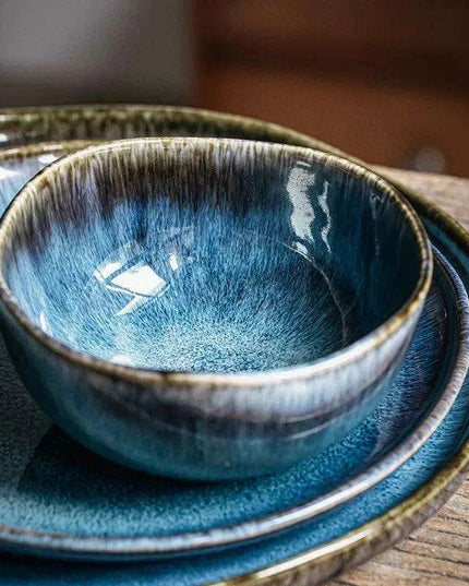 Handcrafted Blue Kiln Charger Plates - Elegant Table Decor for Sophisticated Dining Experiences