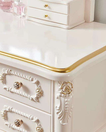 Chic European Minimalist Makeup Vanity Table