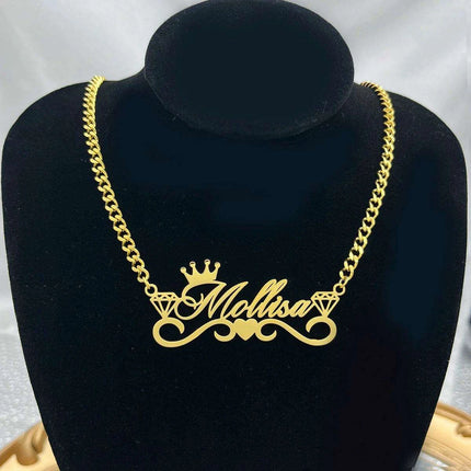 Personalized Royal Crown Name Necklace - Elegant Cuban Chain Jewelry for Women