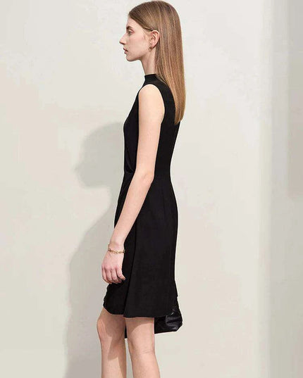 Chic Minimalist Sleeveless Black Dress for Women - Elegant Slim Fit with Modern Half-High Neck Design
