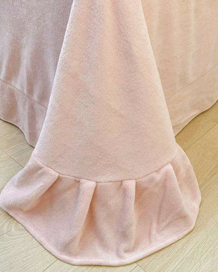 Charming Velvet Panda Bedding Set with Applique Details - Cozy Duvet Cover, Flat Sheet & Pillowcases for Various Bed Sizes