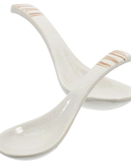 Elegant Japanese Ceramic Spoon for Ramen and Dumplings - A Touch of Sophistication for Every Meal