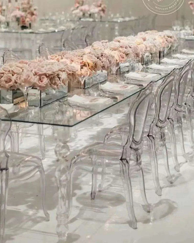 Sophisticated Clear Acrylic Dining Table: Modern Elegance for Contemporary Interiors