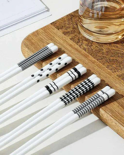 Luxury Japanese Bone Porcelain Chopstick Set - 5 Exquisite Pairs
