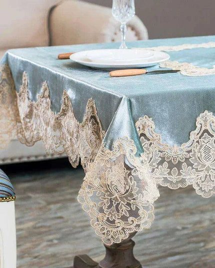 Elegant White Gold Velvet Tablecloth with Lace Accents - Sophisticated Dining Room Décor
