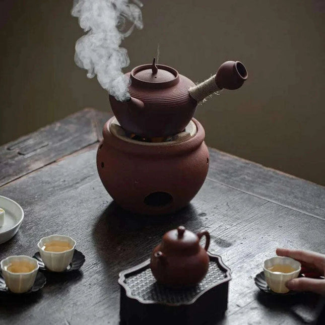 Artisan 600ml Japanese Clay Teapot - Handcrafted Ceramic Kettle with Ergonomic Handle for Authentic Tea Brewing