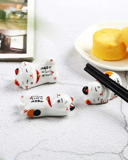 Whimsical Cat-Inspired Ceramic Chopstick Holder - Delightful Japanese Dining Accessory