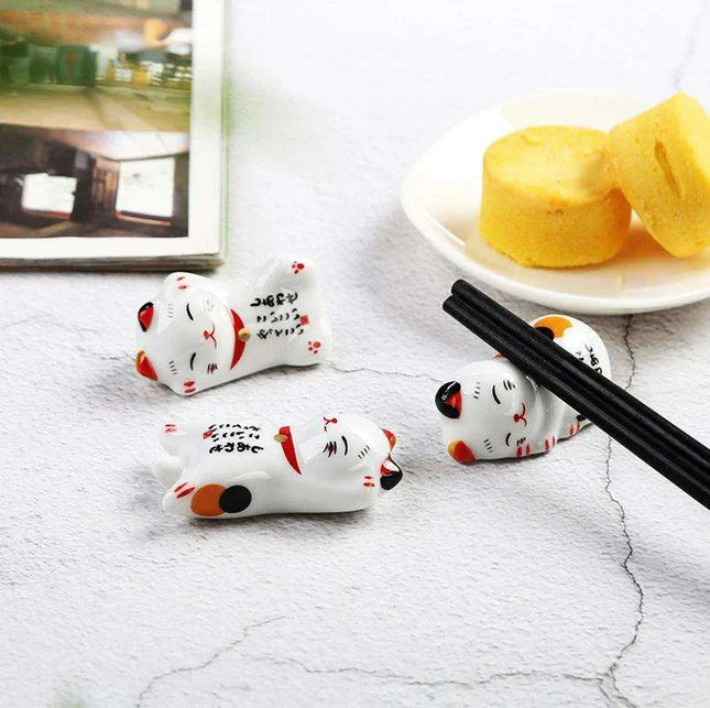 Whimsical Cat-Inspired Ceramic Chopstick Holder - Delightful Japanese Dining Accessory