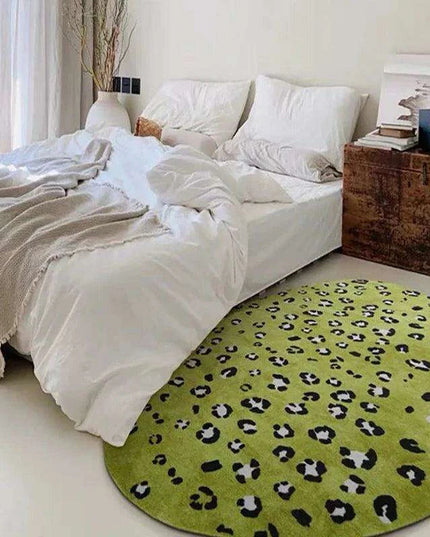 Timeless Charm Polyester Area Rug: Elevate Your Home's Aesthetic