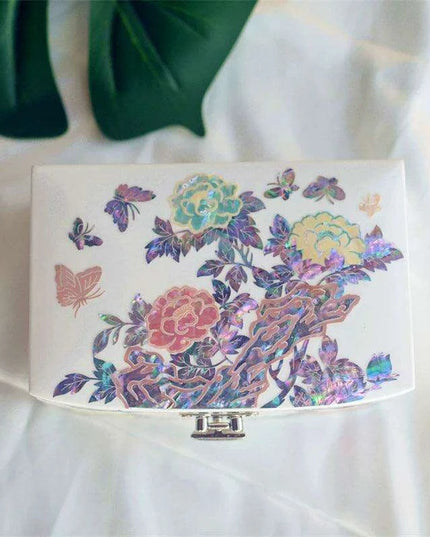 Elegant Floral and Butterfly Mother of Pearl Jewelry Box - Perfect Gift for Her on Any Special Occasion