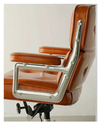 Elevate Your Office with the Luxurious Leather Executive Swivel Chair